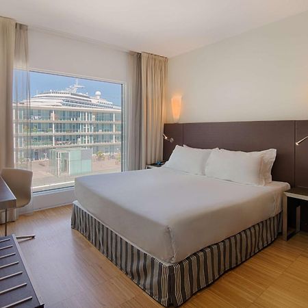 Hotel NH Savona Darsena Esterno foto